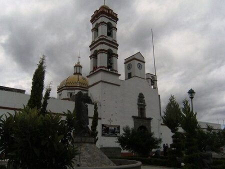 Parroquia San Bernabé Apóstol (Amaxac de Guerrero)